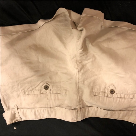 Shorts - Picture 2 of 4